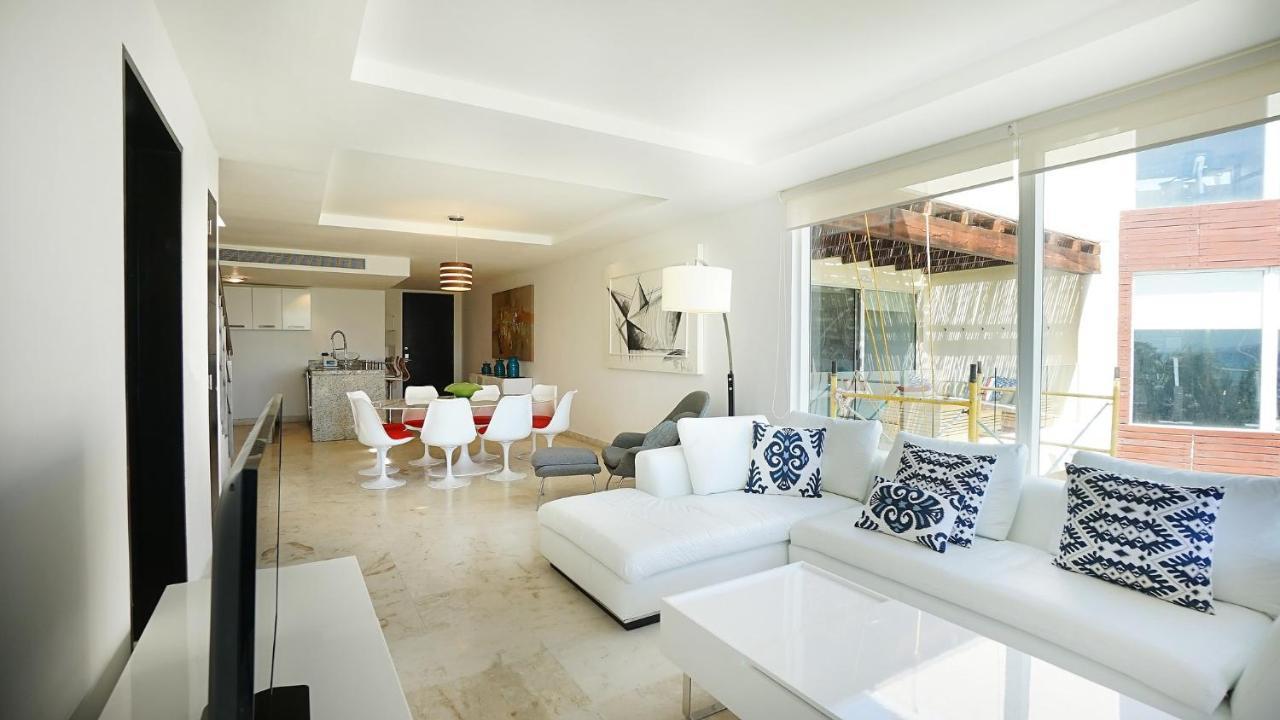 Elements Penthouse 7