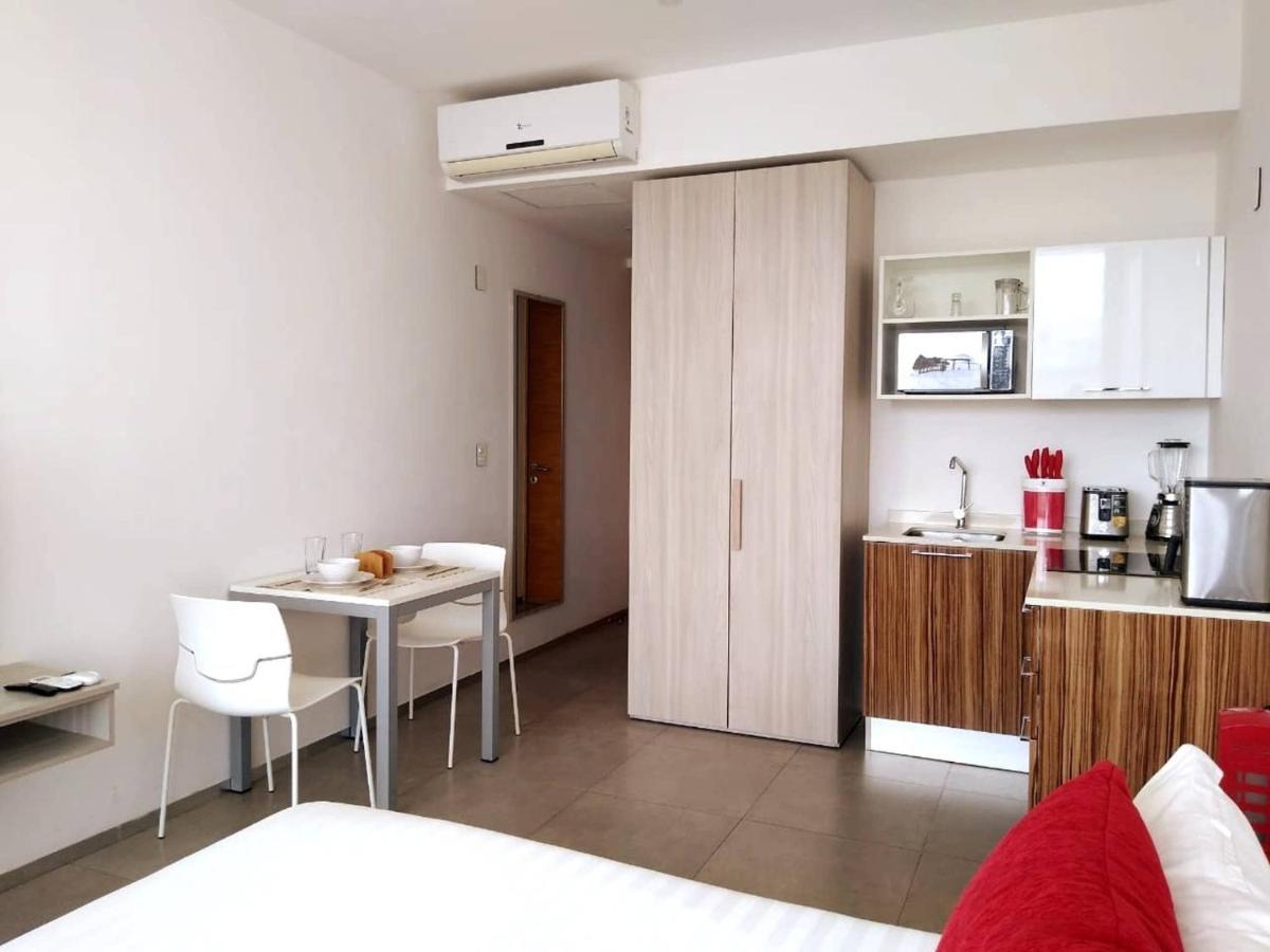 Holiday home Close To 5th Av. W/ Amazing Roof Pool View, Gym, And More!
