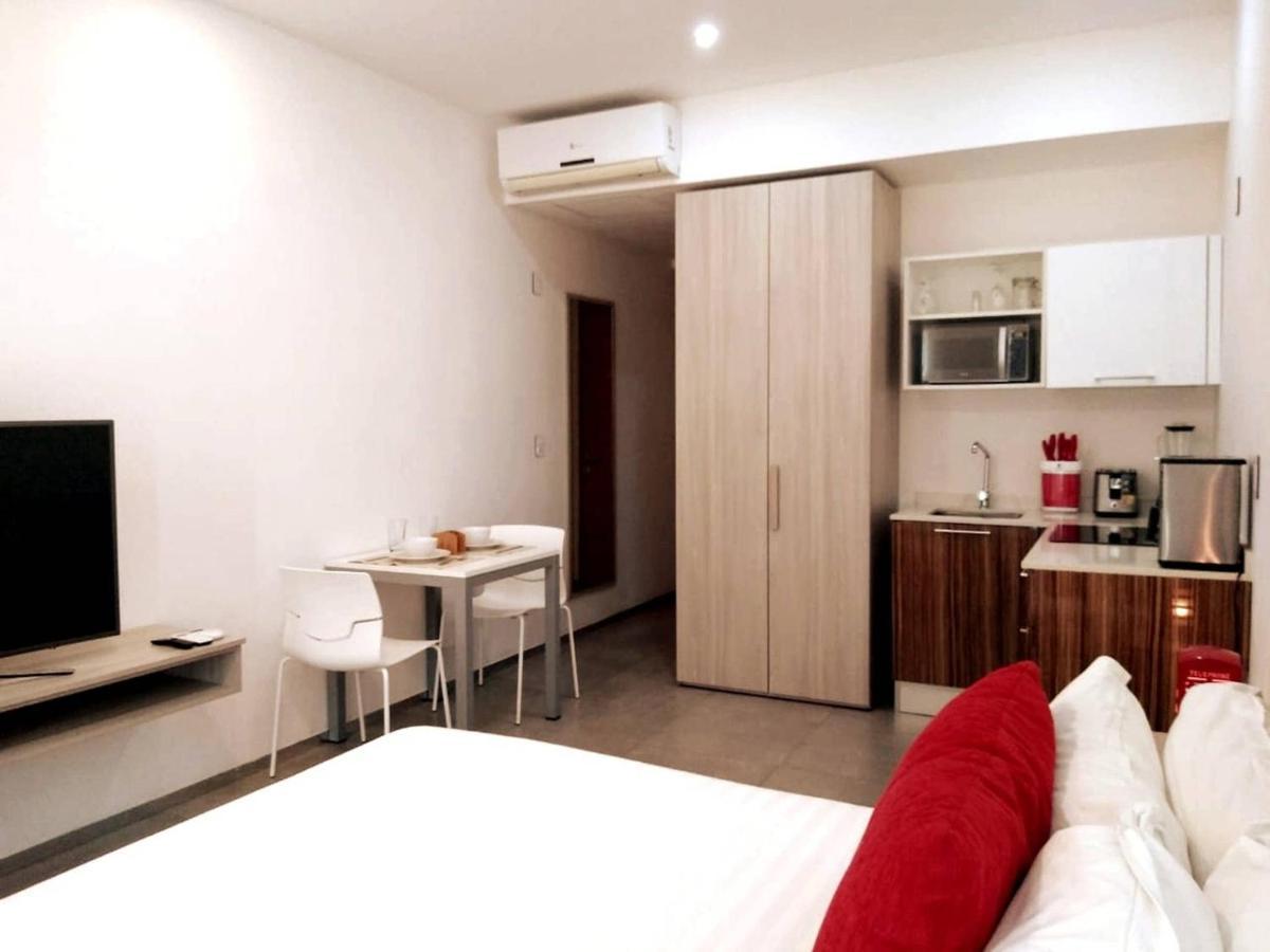 Holiday home Close To 5th Av. W/ Amazing Roof Pool View, Gym, And More! *