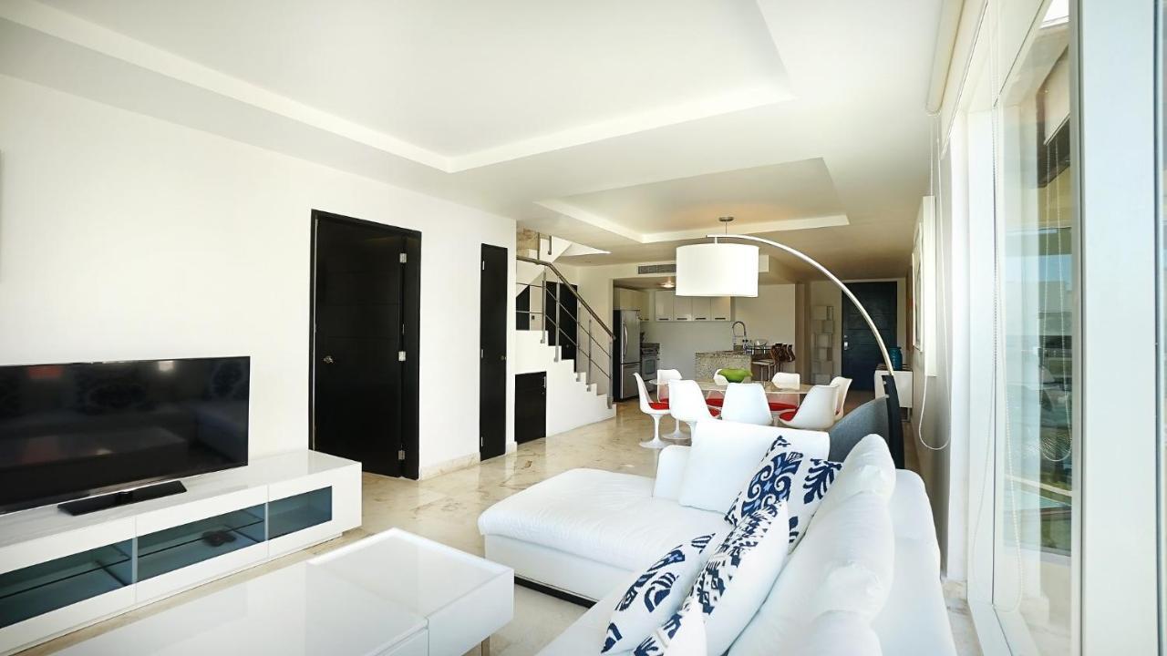 Elements Penthouse 7 Apartment