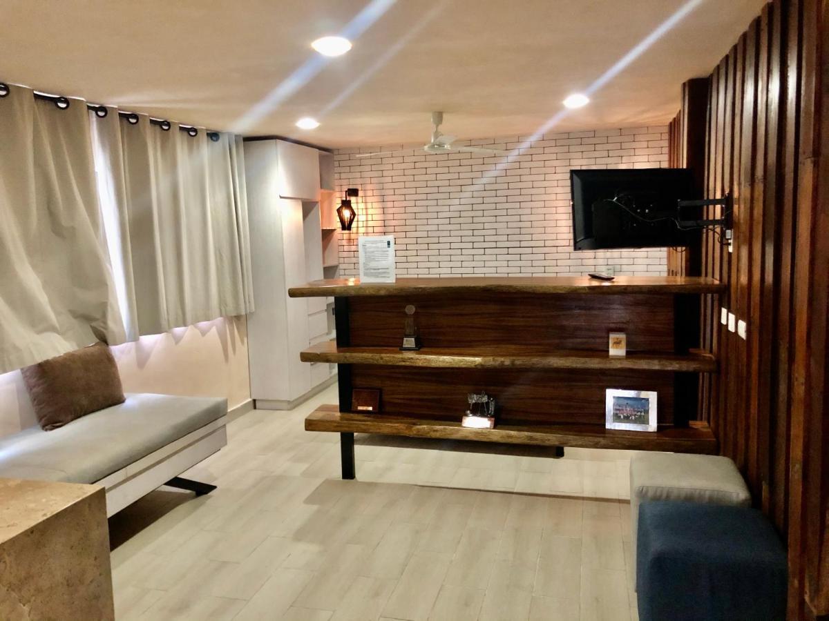 Polo 15 Suites