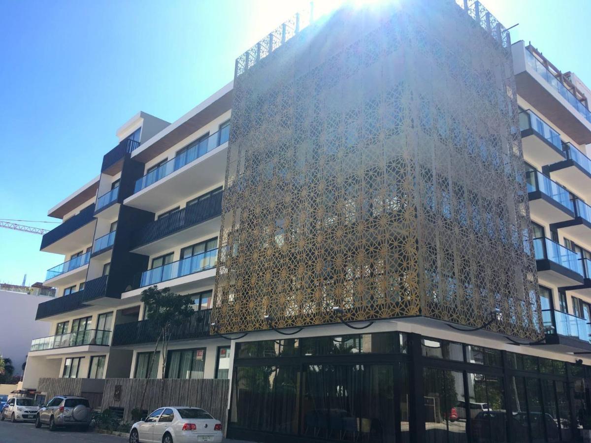 It Residence, Location, Luxury 2 Bedroom Two Roof Pools Club Included