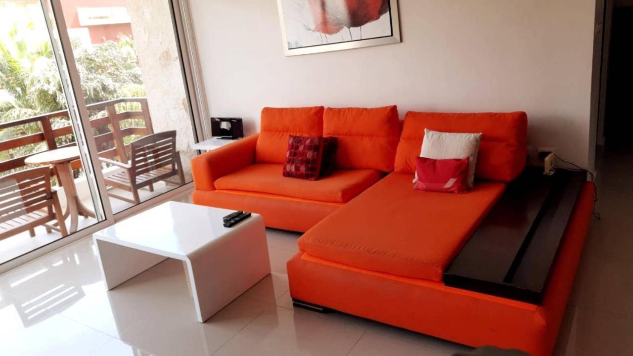 3 Bedroom Penthouse With Private Rooftop + Jacuzzi, Pool, Gym & Club, Sabbia Holiday home Playa del Carmen