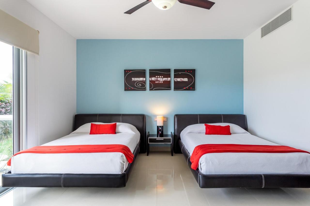 Mareazul Front Aparthotel
