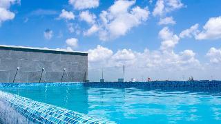 V10 Hotel 4*