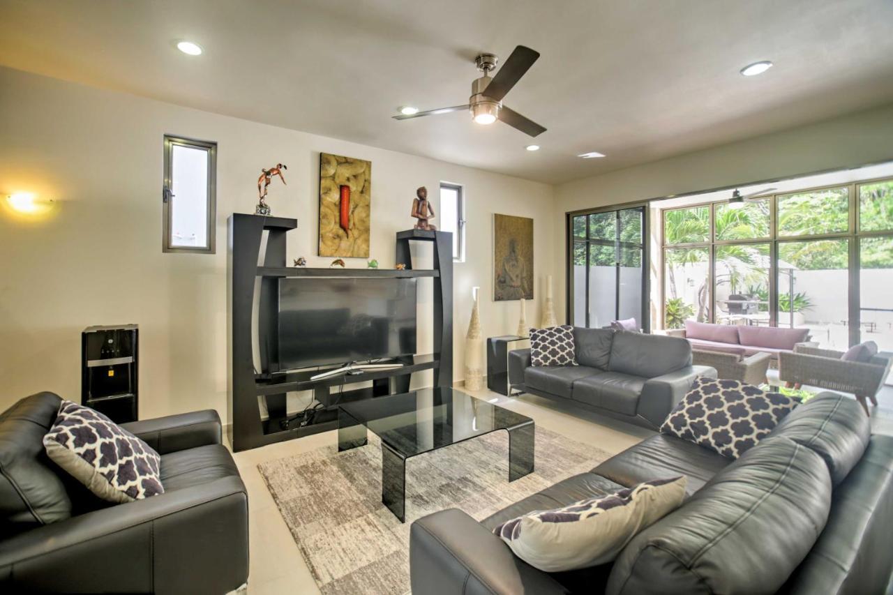 Luxe With Pool - Walk To * Playa del Carmen