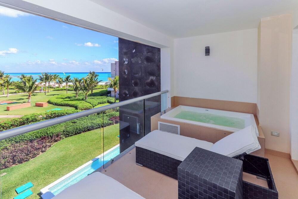 Hotel Christian By Nas Playa del Carmen