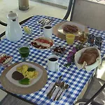 Myoli Wellness & Happiness Bnb