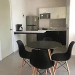 Apartamento Familiar Con Alberca En Playa Del Carmen