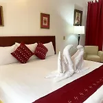 Zihil Ha Hotel