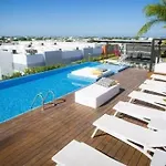 Condominios Meneses The City