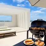 A-Nah Apartments, Rooftop Pool, Walking Distance To 5Th Avenue