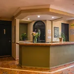 Deja Hostel
