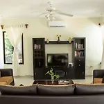 Green Oasis Home Boutique