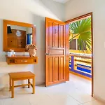 Hotel Yumkiin - Cerca Del Ferry Y Terminal Ado