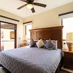 Condo El Faro Coral By Playa Paradise