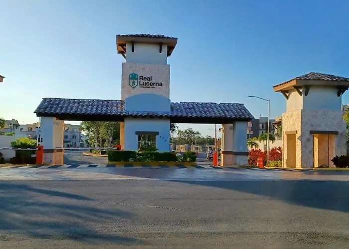 Baja Colibri - Condo Playero Con Piscina, Parking Y Parque