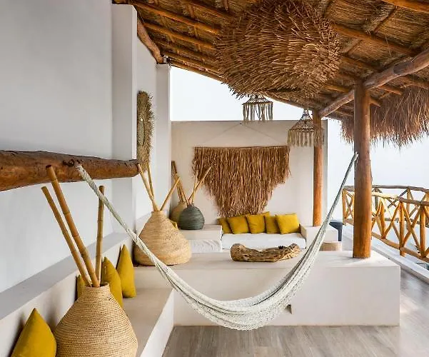 Verandah Studios by Terrasse