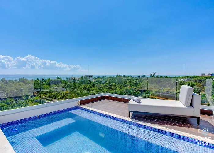 Jungle & Ocean View Condos, 2 Shared Pools & Rooftop