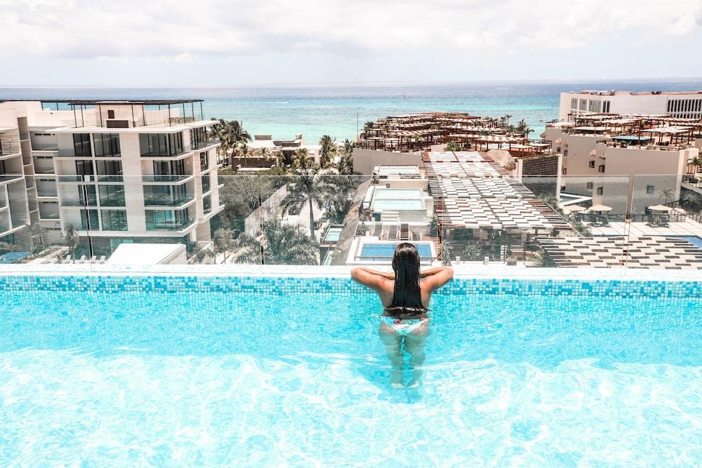 The Reef 28 & (adults Only) 5*