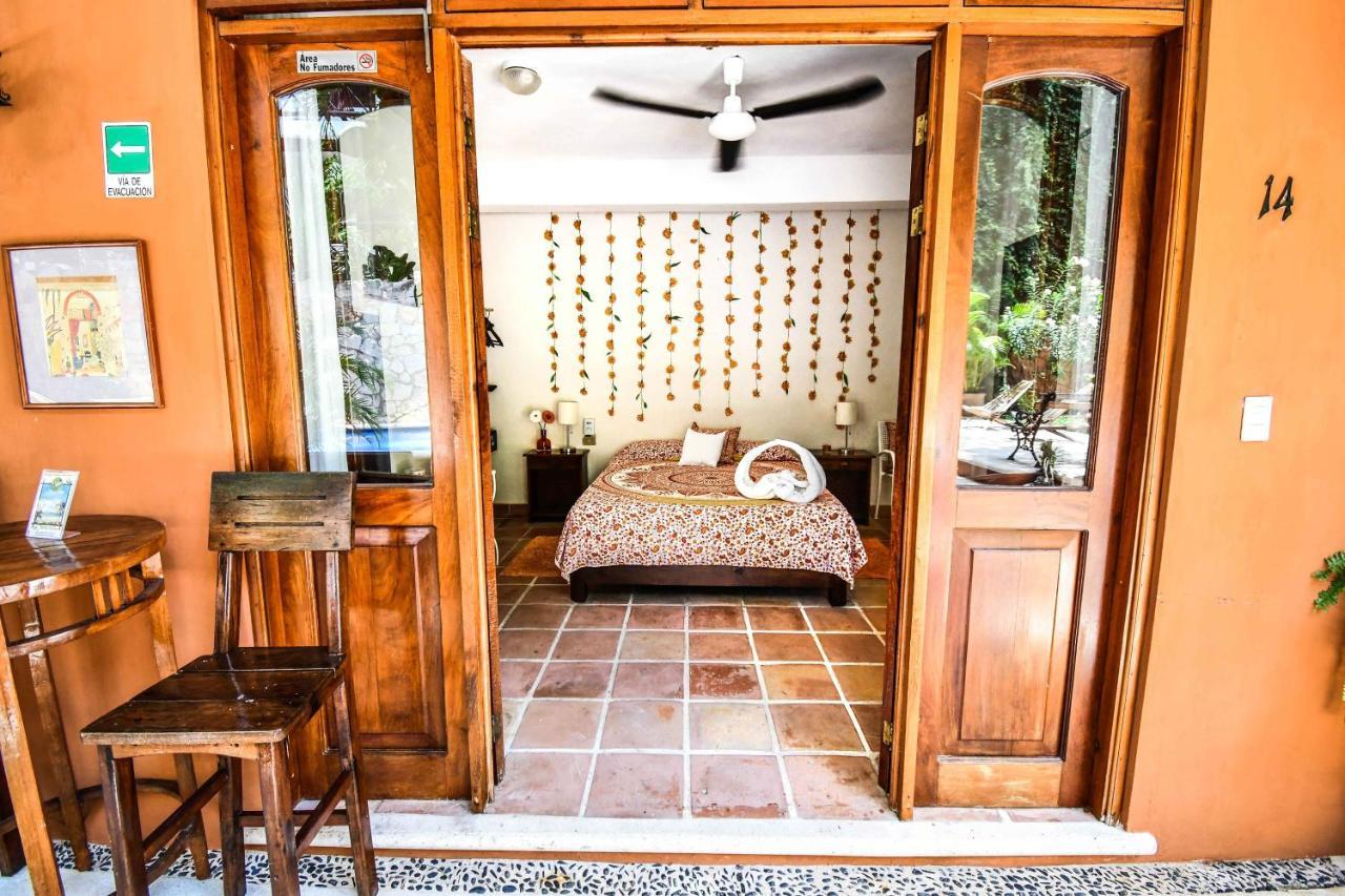 Casa Freud Aparthotel *