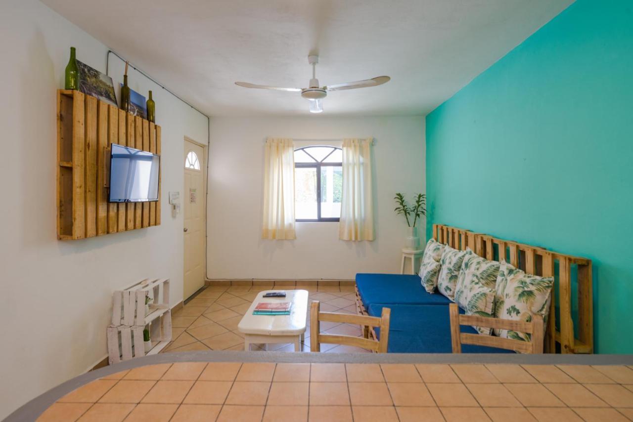 Mi Casa Es Tu Casa Near Beach Aparthotel Playa del Carmen