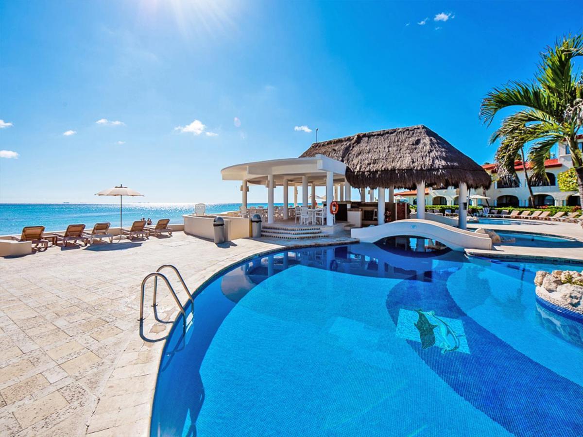 Xaman Ha Front * Playa del Carmen
