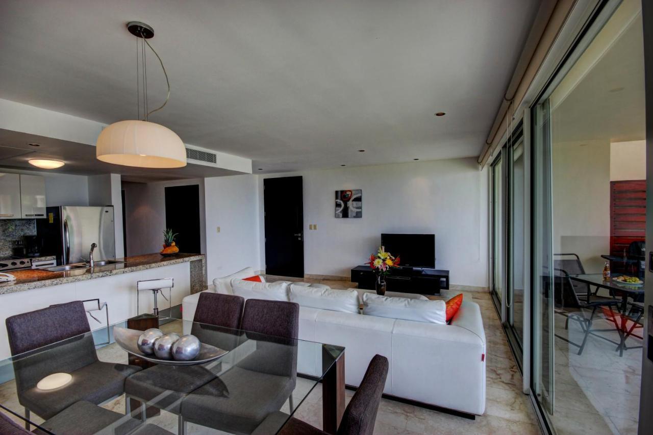 El123 Elements Condos 2 Bedroom * Playa del Carmen