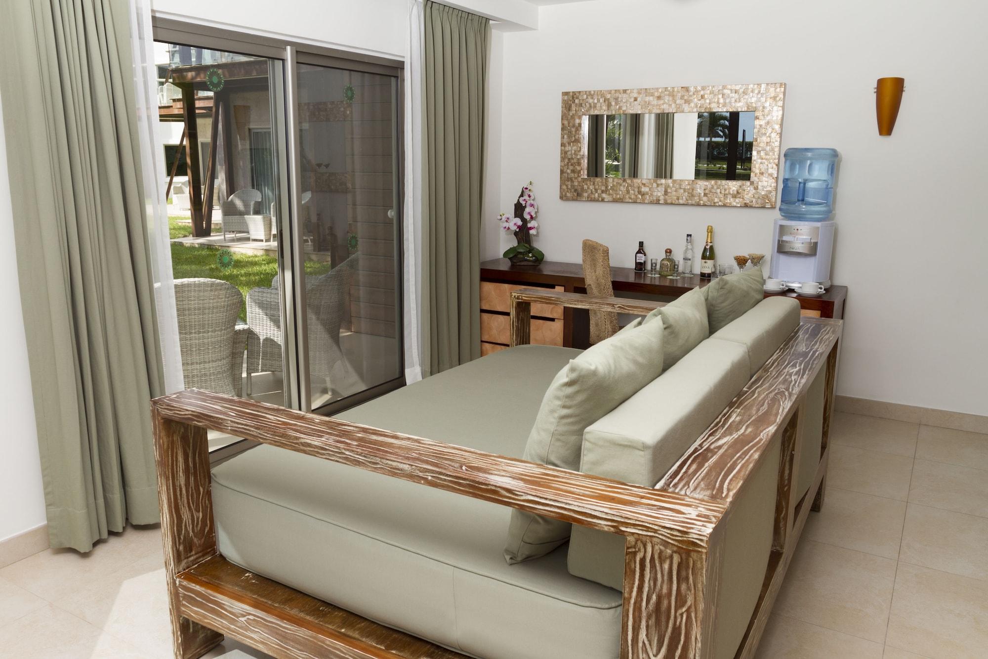 Sandos Caracol Eco (adults Only) Resort 5*
