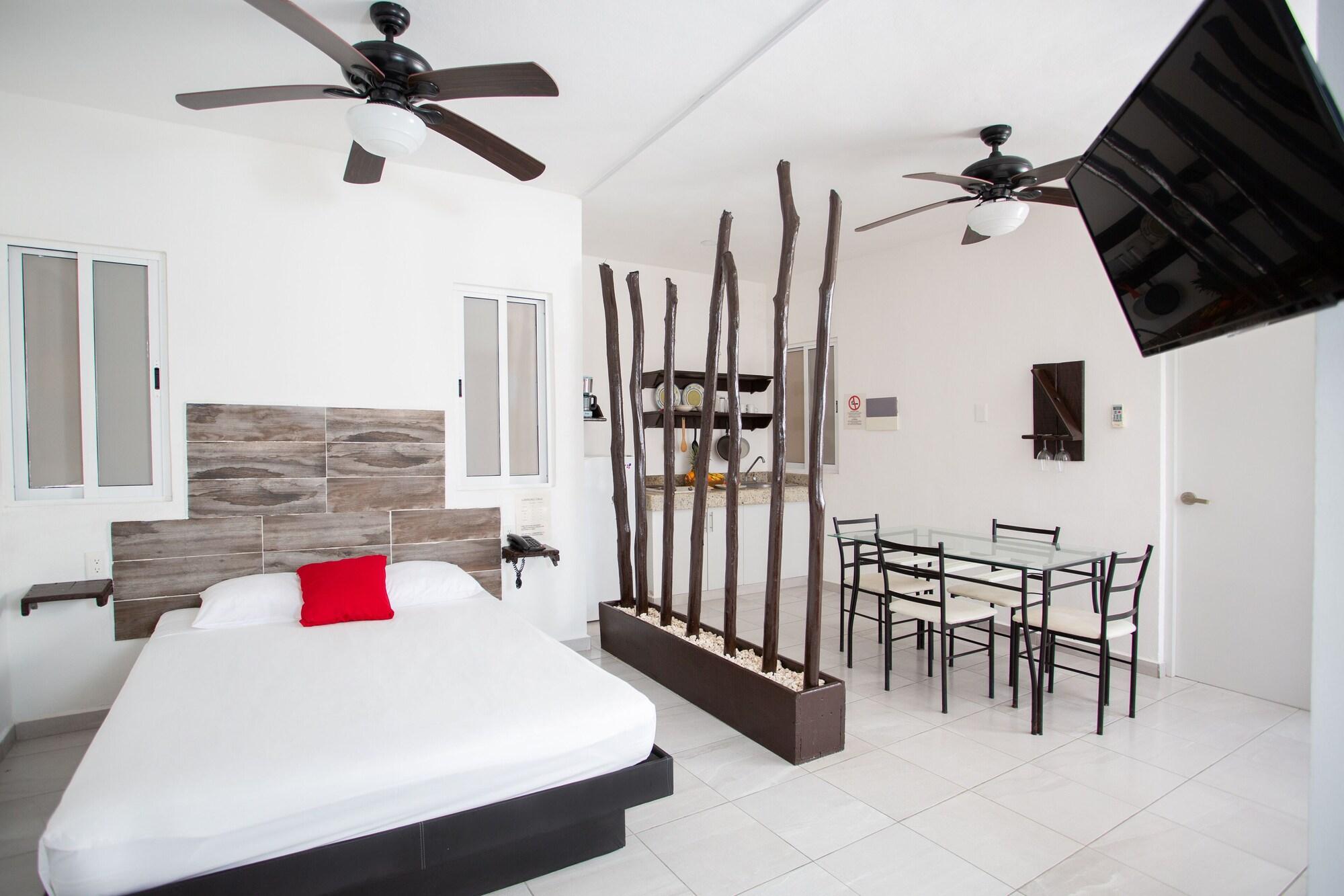 24 By Xperience Apartahotel