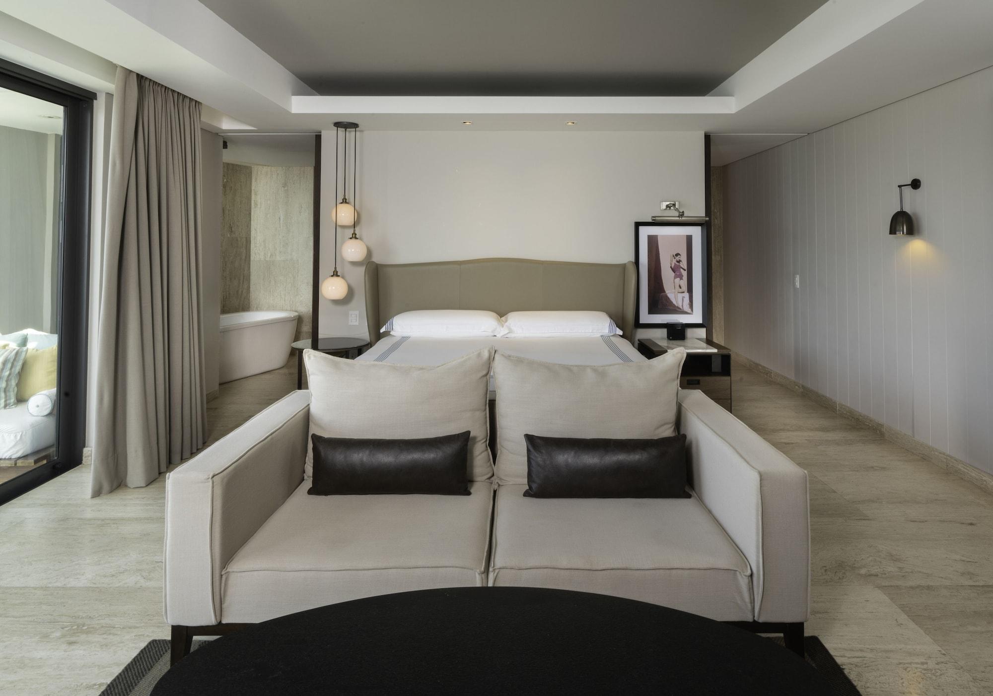 Thompson House, By Hyatt Playa del Carmen