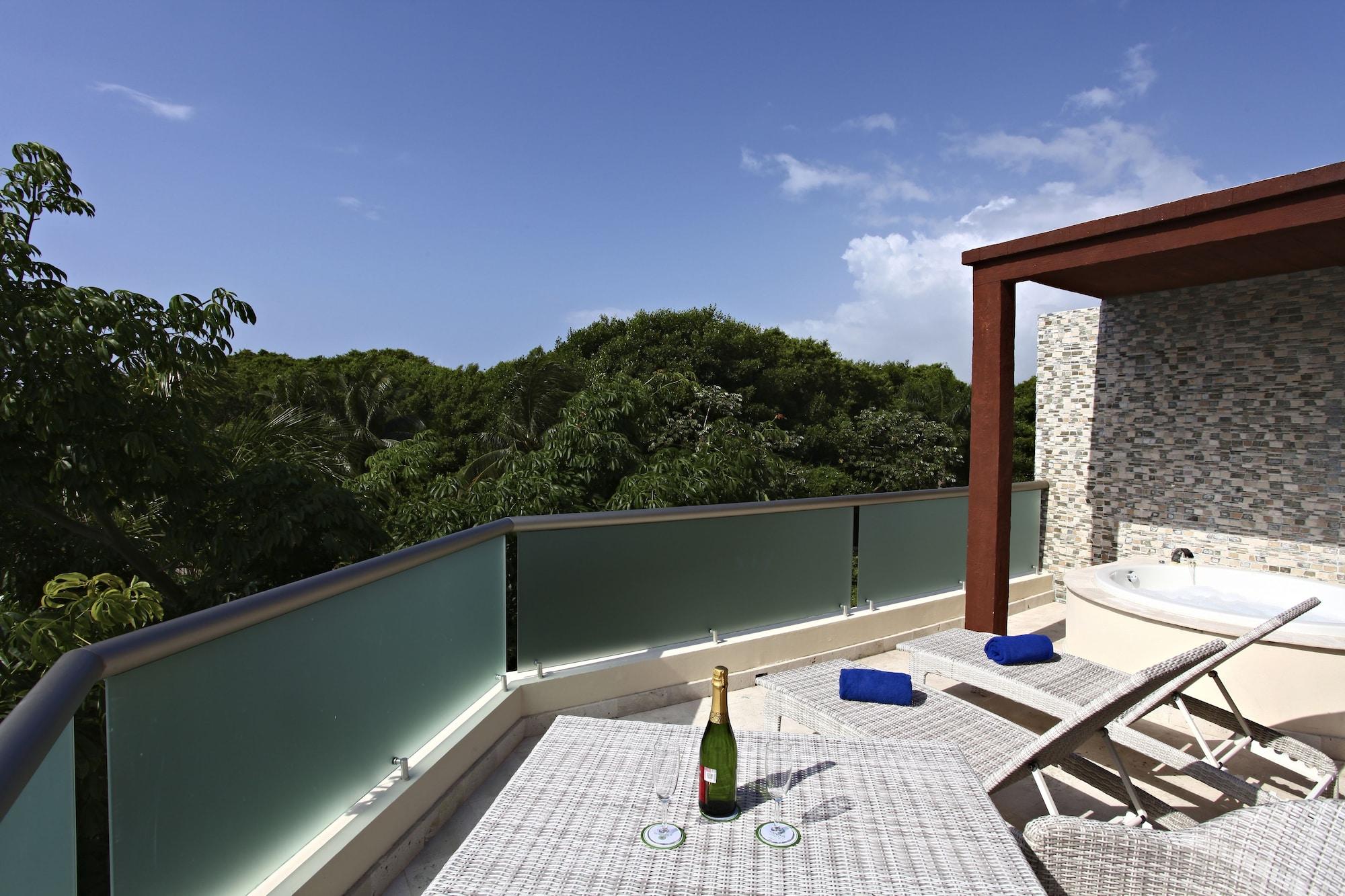 Sandos Caracol Eco (adults Only) Resort 5*