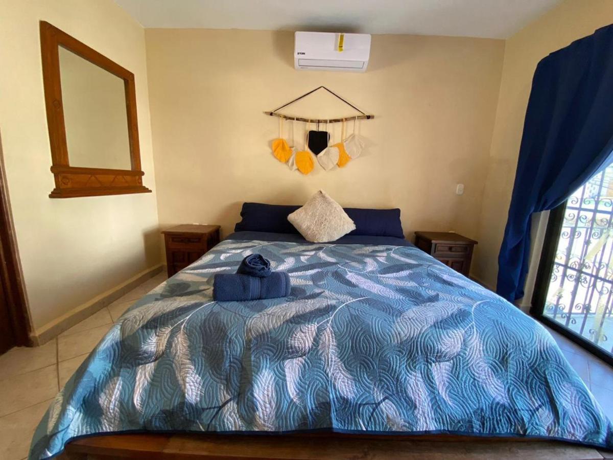 W/ Prime Location Mexican Colonial Style Apartment *