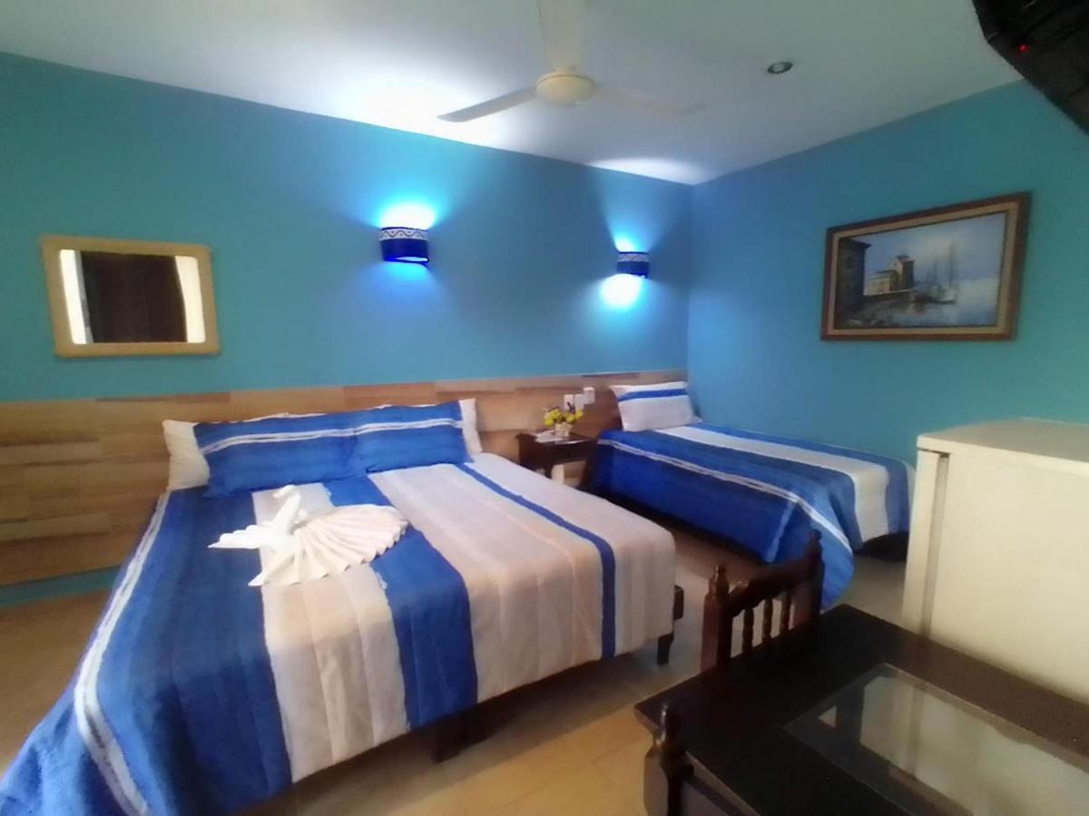 Acuario Hotel 3*