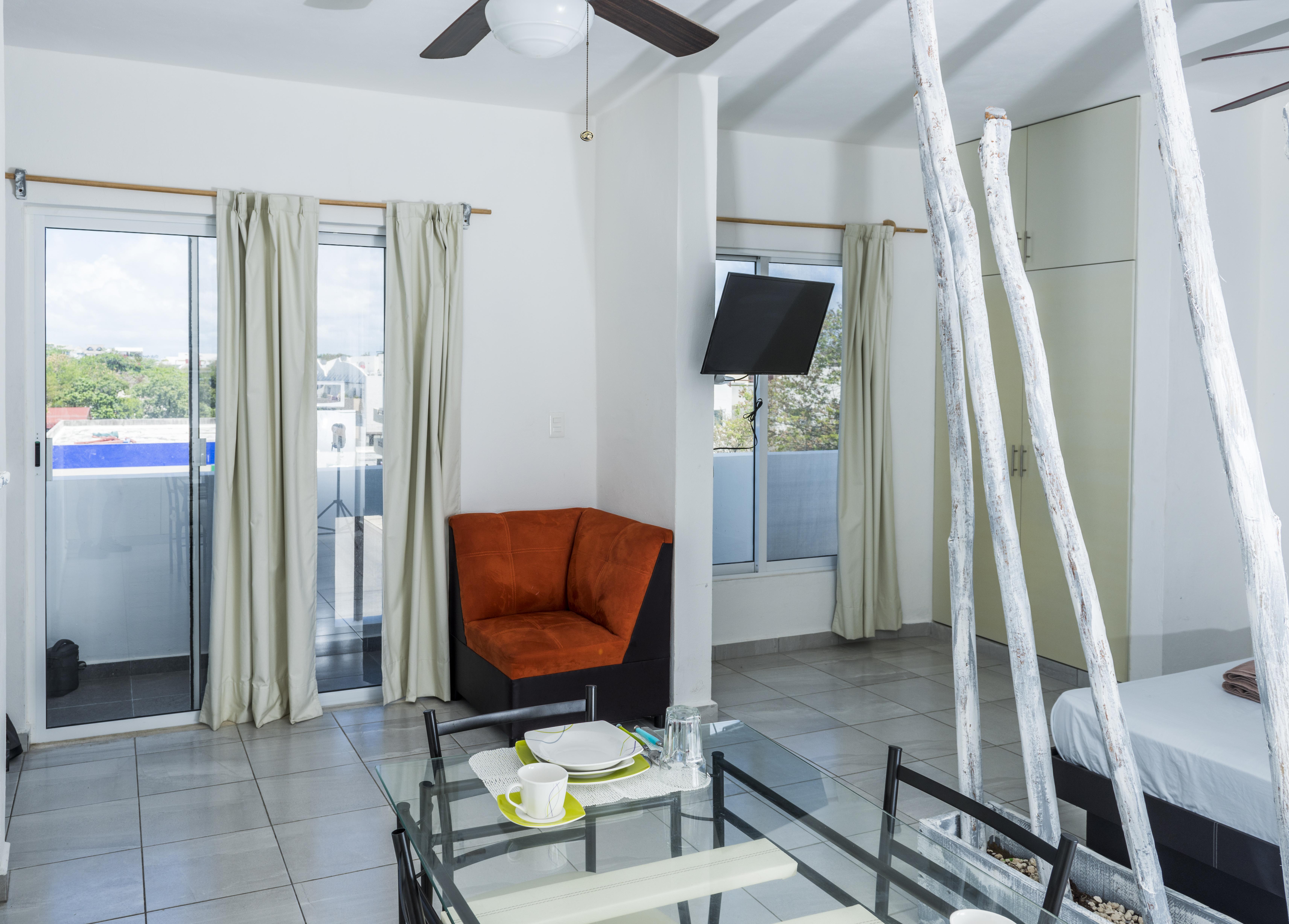 24 By Xperience Apartahotel Playa del Carmen