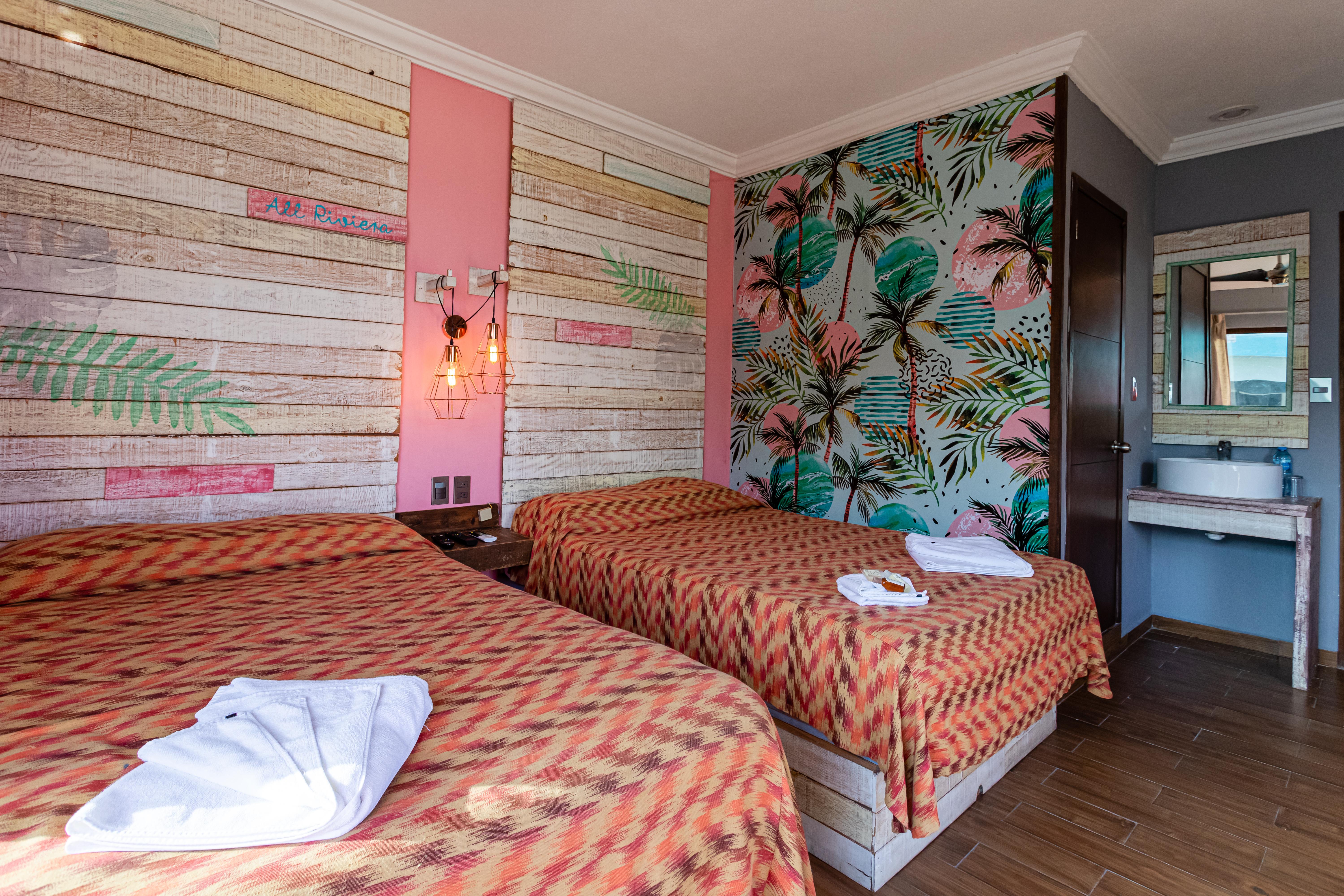 Riviera Hotel 4*