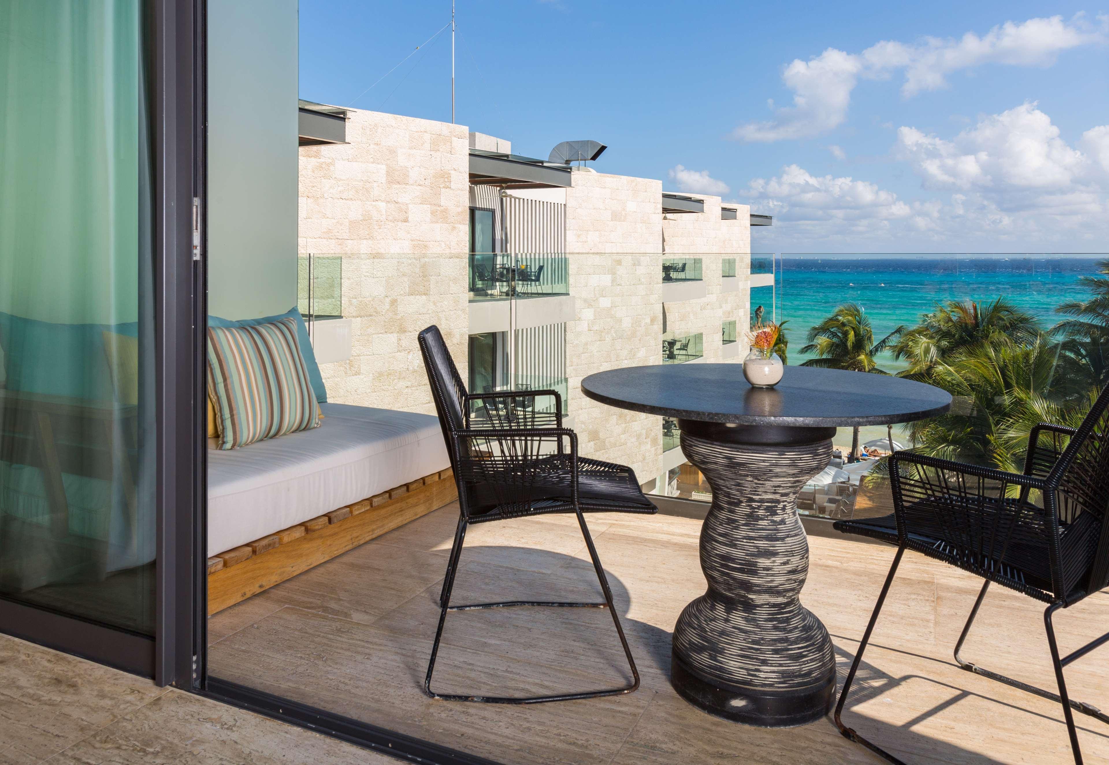 Thompson House, By Hyatt Resort Playa del Carmen