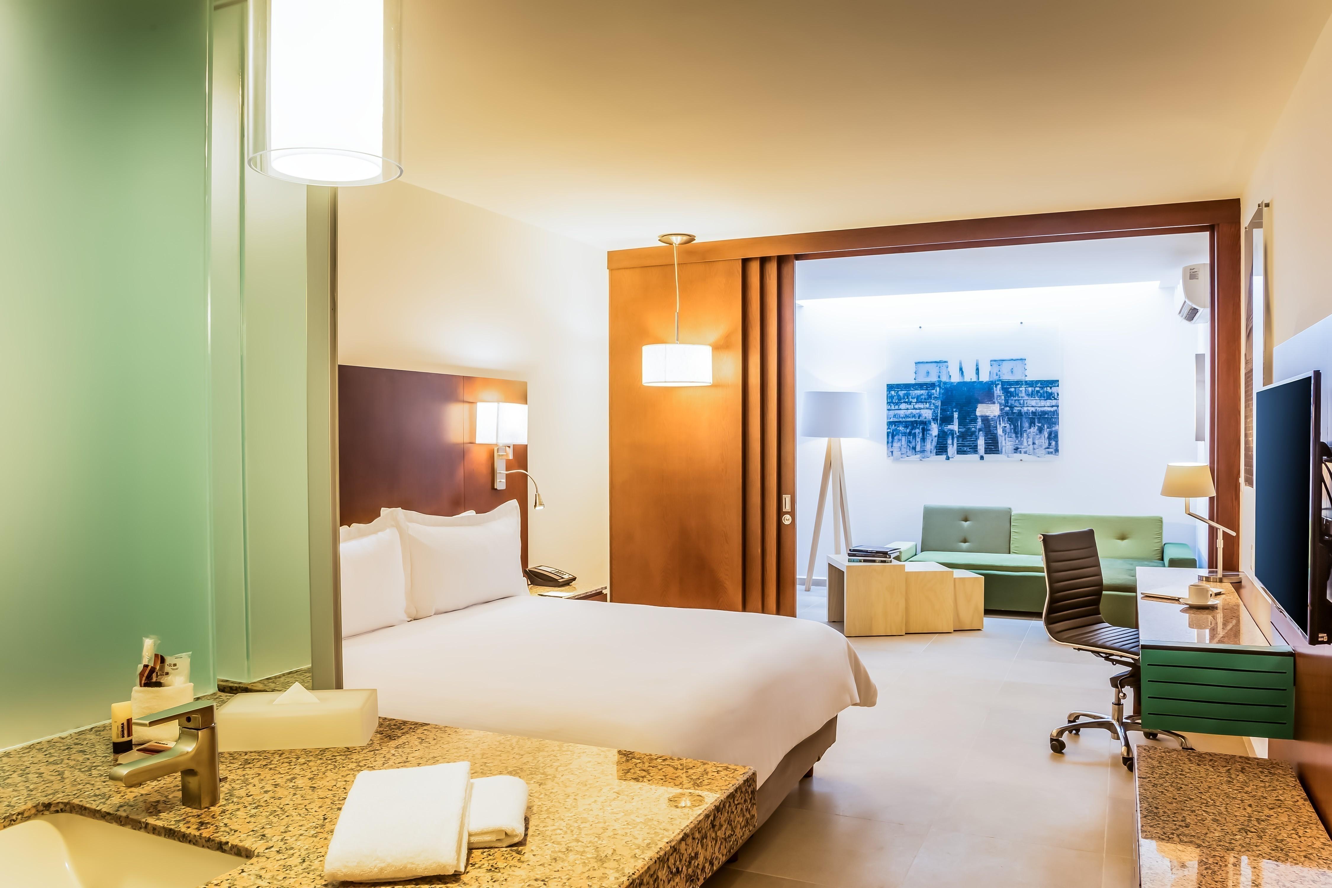 Hotel Fiesta