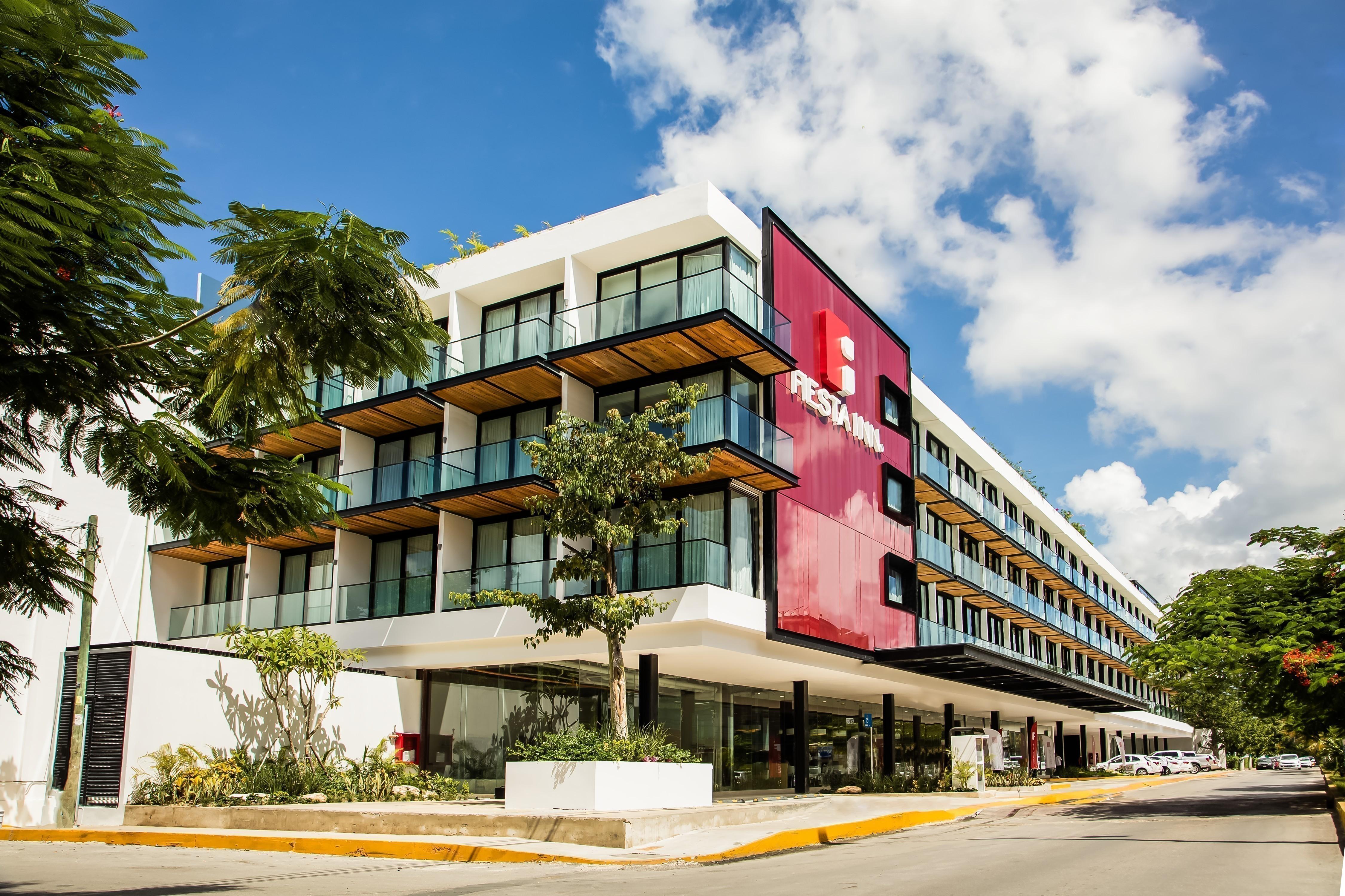Fiesta Hotel 4*