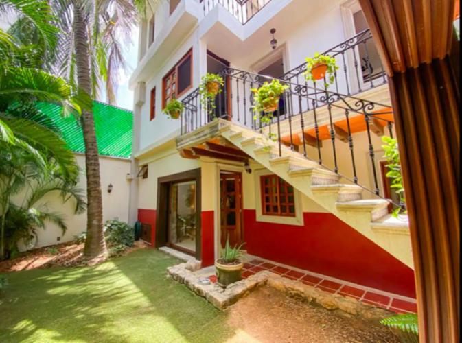 Casa Centrica 5bed/5bath Ac/gym 5 Min 5ta Av Y Playa Сasa de vacaciones Playa del Carmen