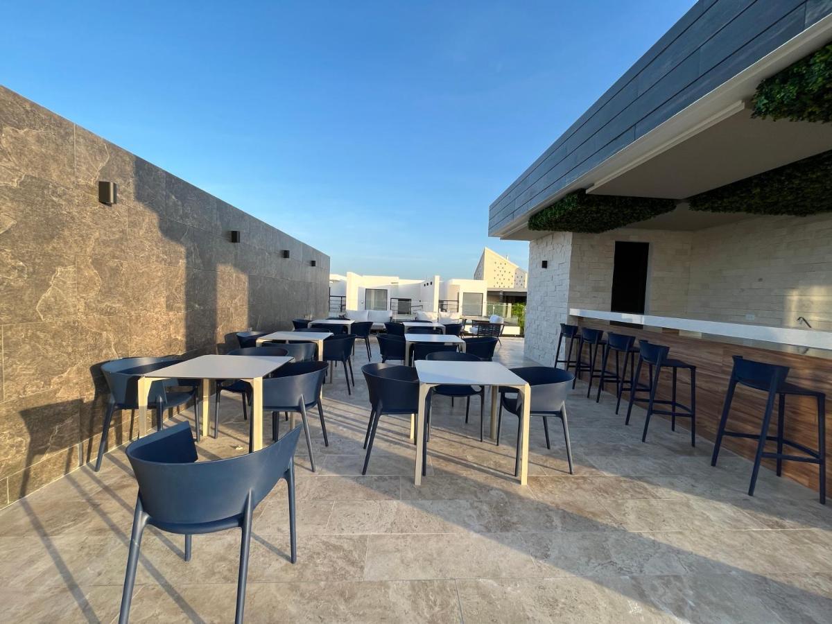 Midtown 2 By Chez Alam * Playa del Carmen