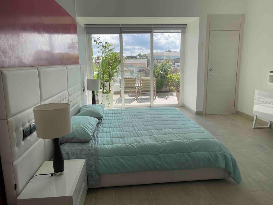 Penthouse On 5av! Private Pool! Rooftop With Ocean View Apartment
