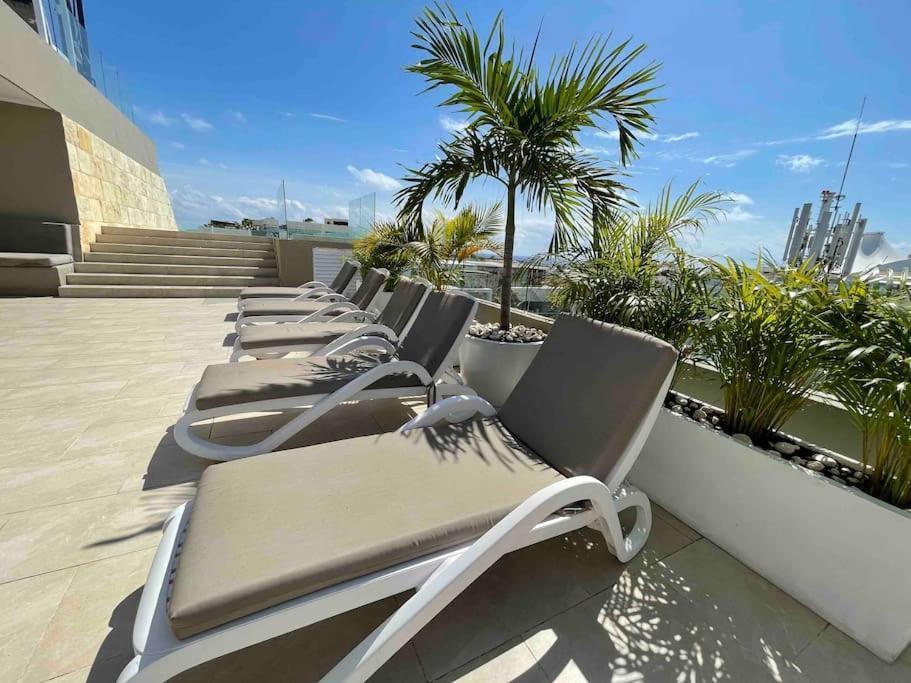 Apartment Penthouse On 5av! Private Pool! Rooftop With Ocean View