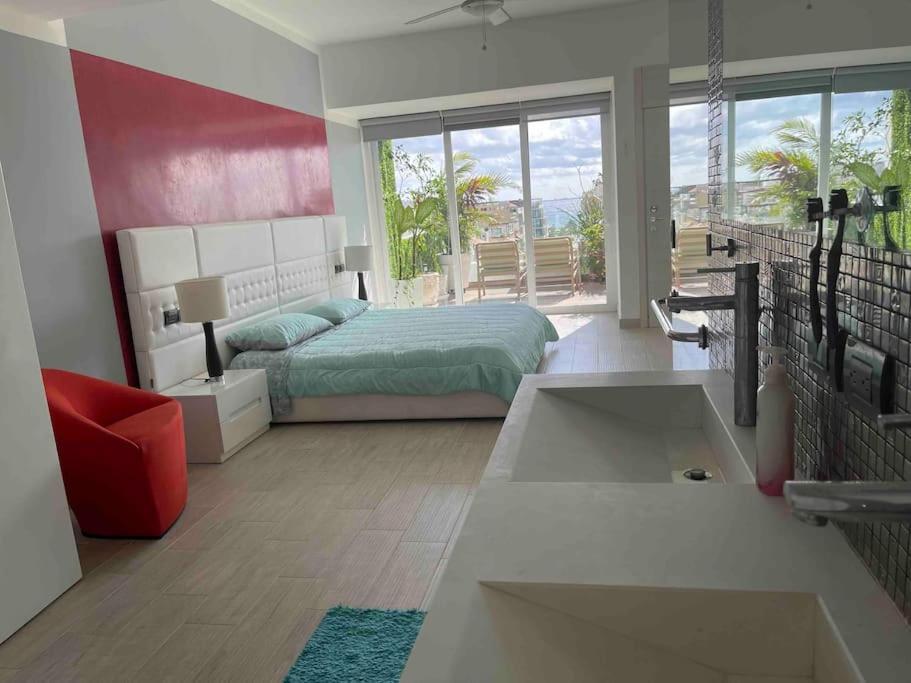 Penthouse On 5av! Private Pool! Rooftop With Ocean View Apartment