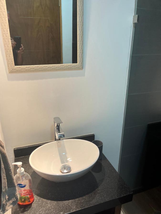 Suites Colibri Aparthotel *