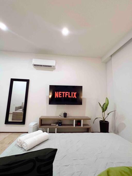 Modern Apartment/jacuzzi/sauna/pool/gym Appartement