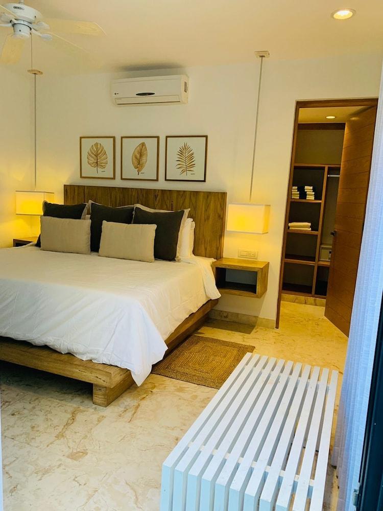Aparthotel Anah