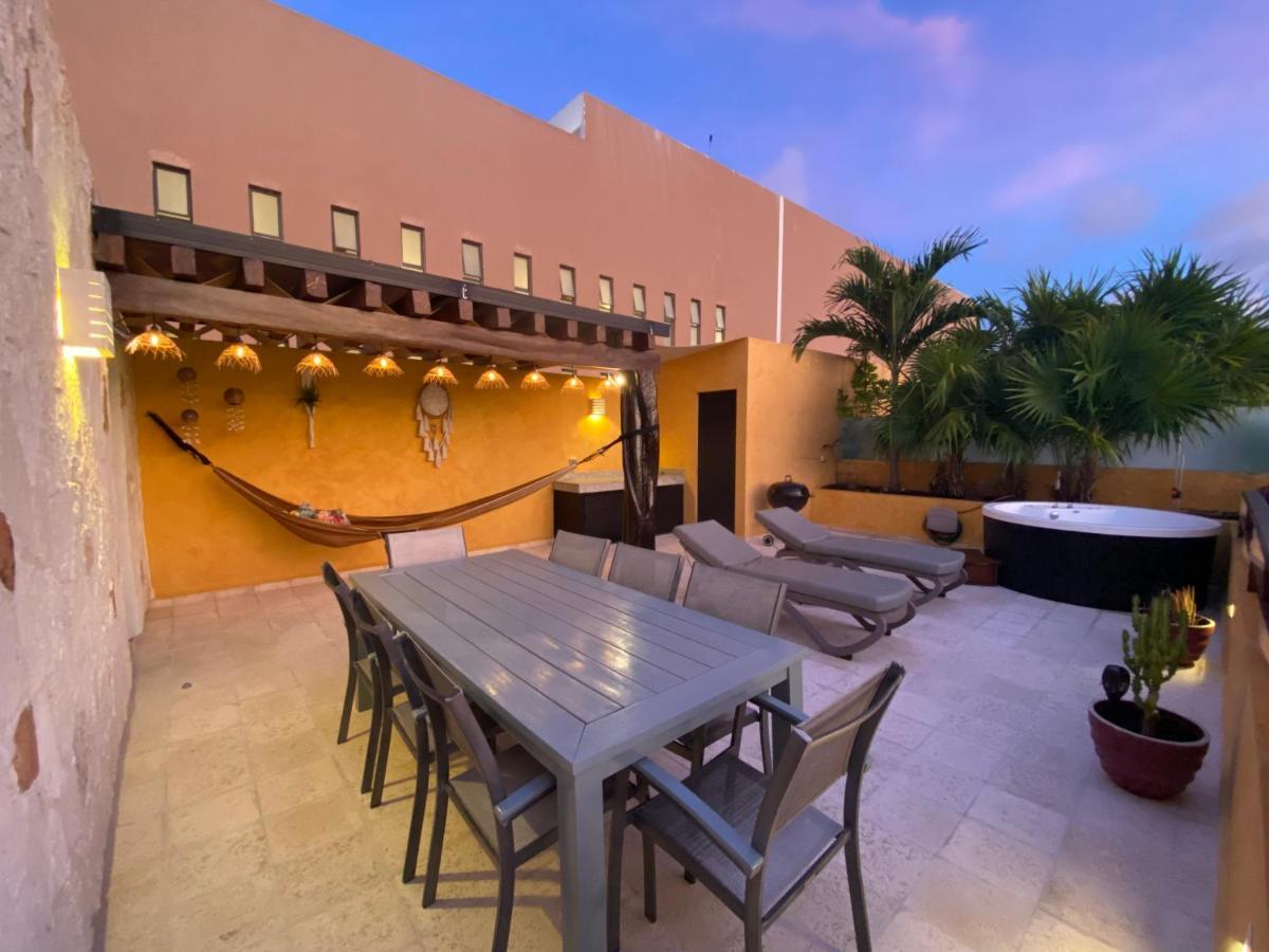 Spectacular Two Bedrooms Ph With Private Rooftop And Jacuzzi Apartamento