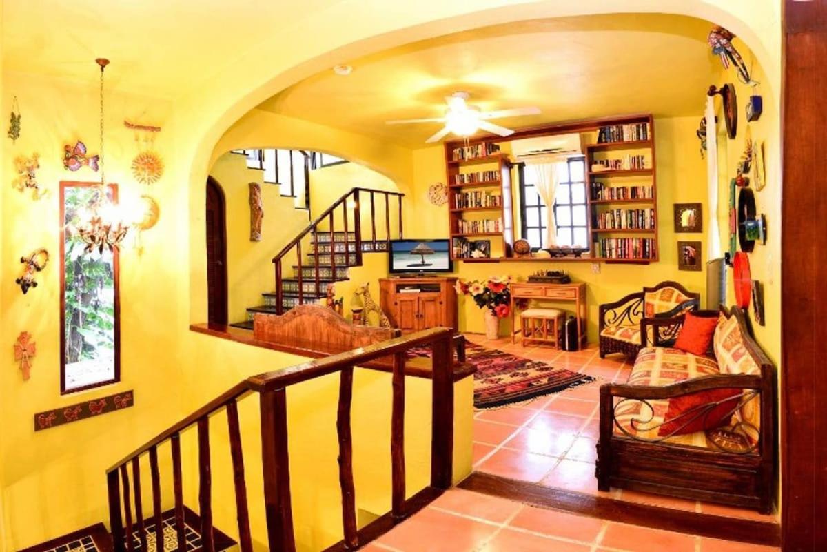 Vakantiehuis Unique Mexican Villa! Plunge Pool, Ocean Views *