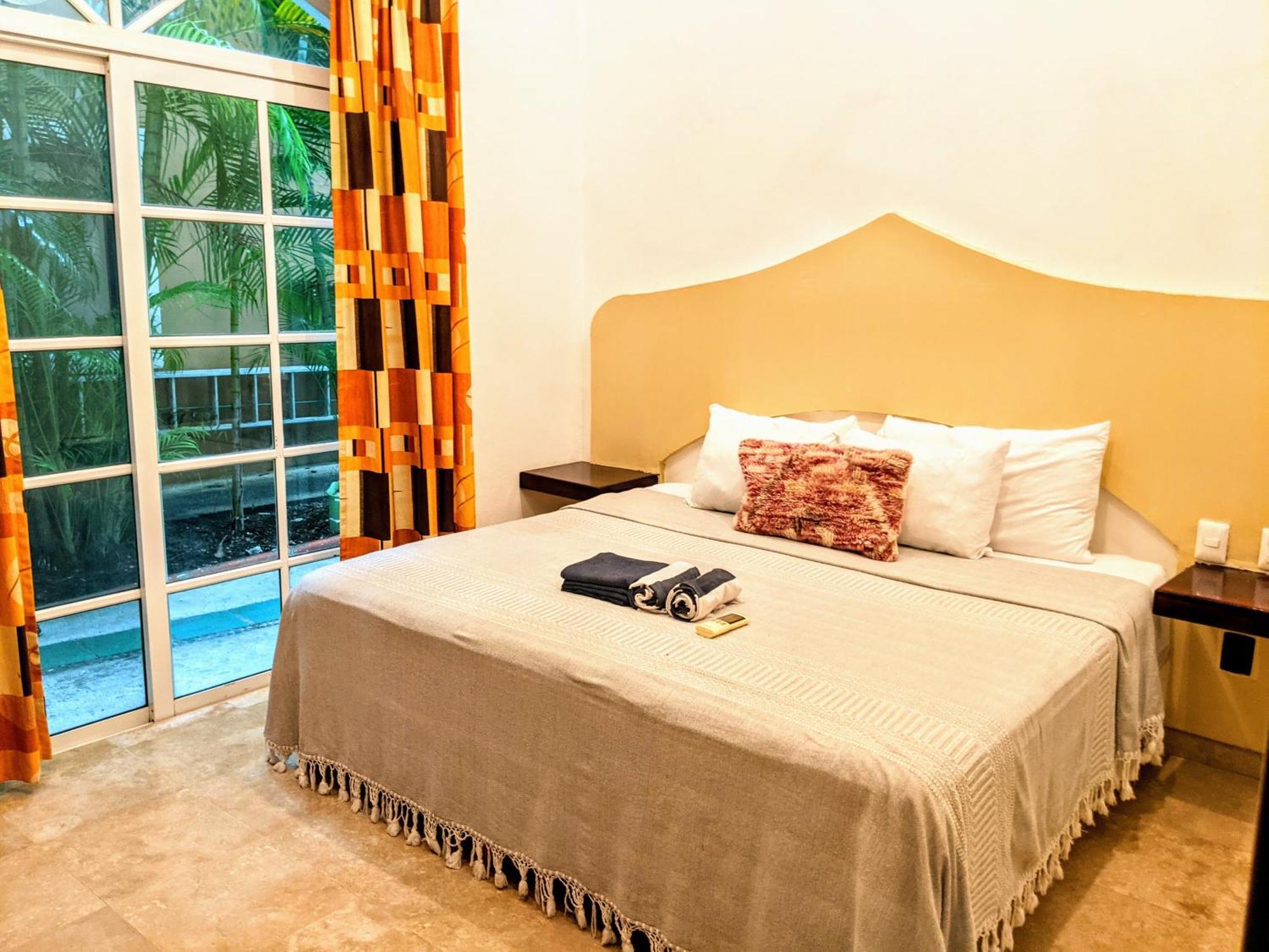 Ferienhaus Castillo Playacar Fase 1 9br 3kitchen Pool Walk To 5th Ave 25max